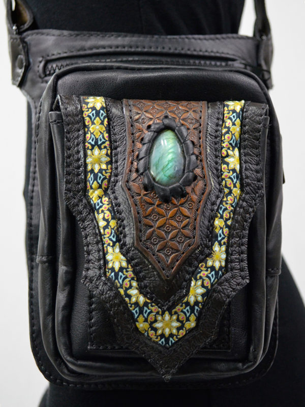 Naga Leather Leg Holster Bag